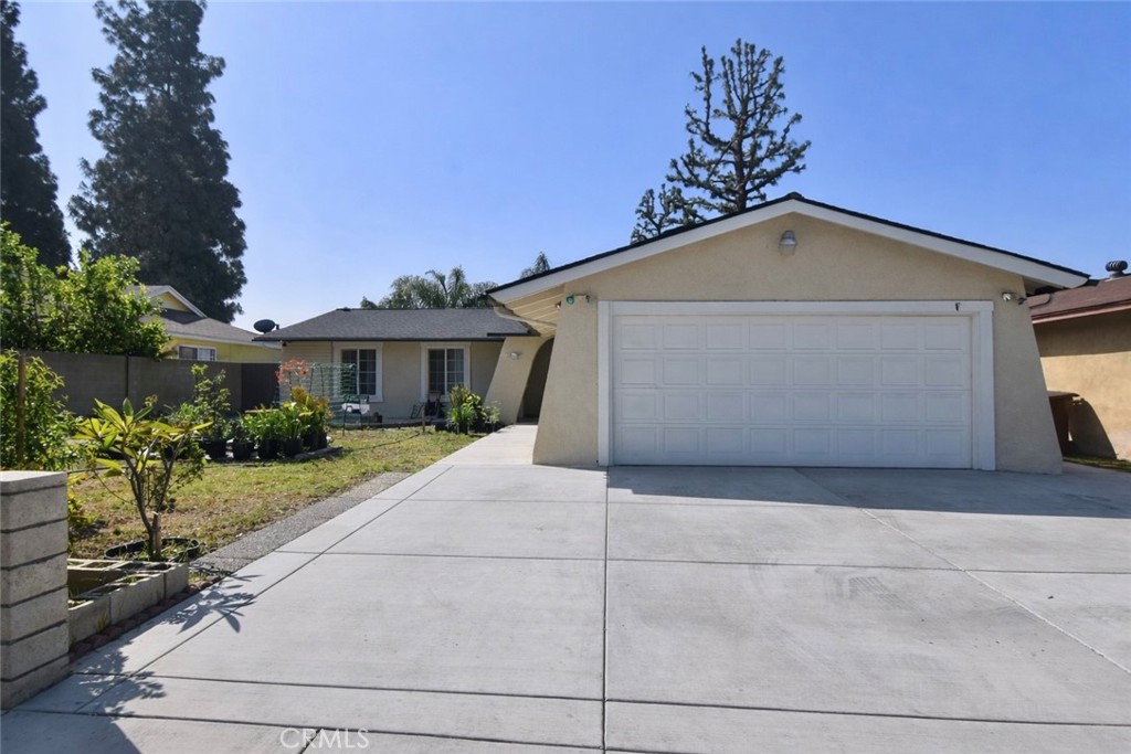 1912 E Clifpark, Anaheim CA 92805 - photo 1