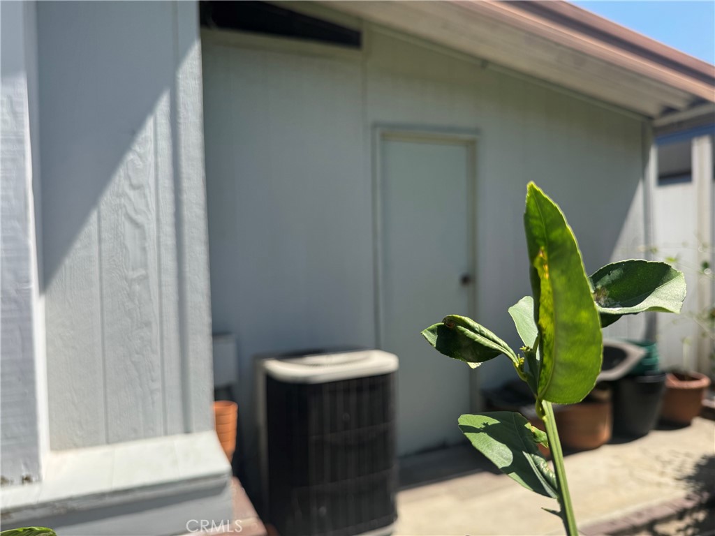 1919 Coronet Avenue 218, Anaheim CA 92801 - photo 31