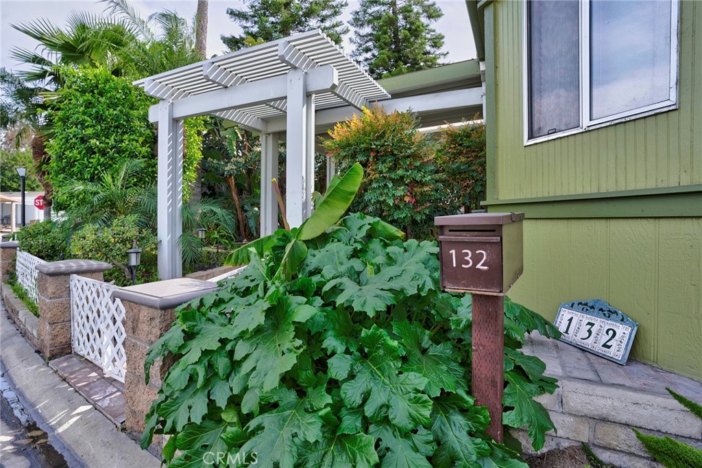 1919 W Coronet 132, Anaheim CA 92801 - photo 3