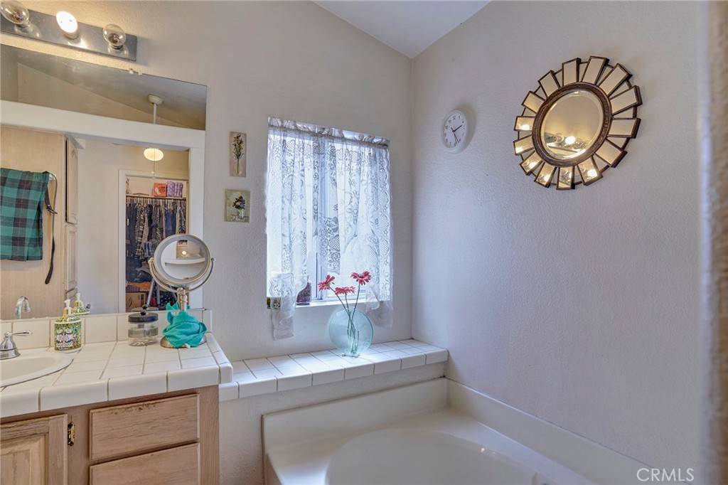 1919 W Coronet 132, Anaheim CA 92801 - photo 30