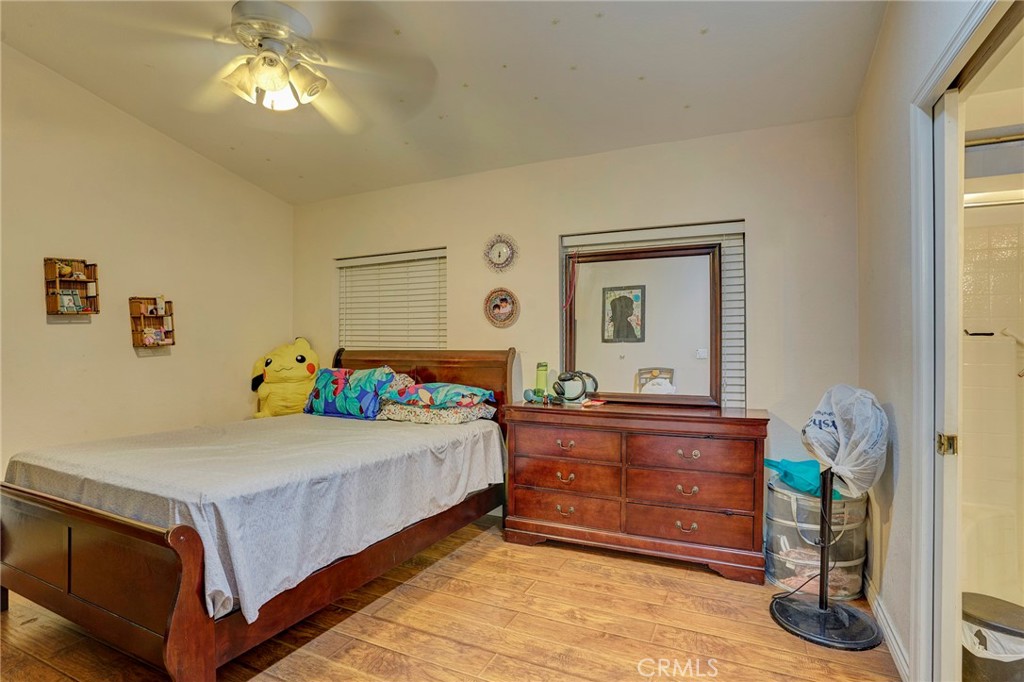 1919 W Coronet 132, Anaheim CA 92801 - photo 38