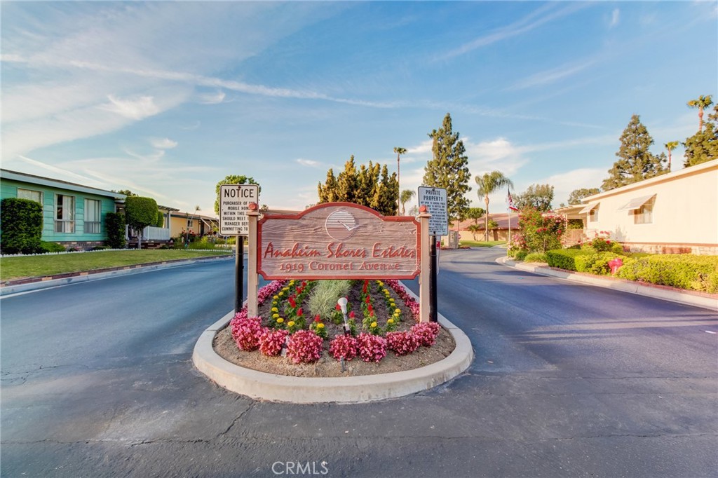 1919 W Coronet 132, Anaheim CA 92801 - photo 54