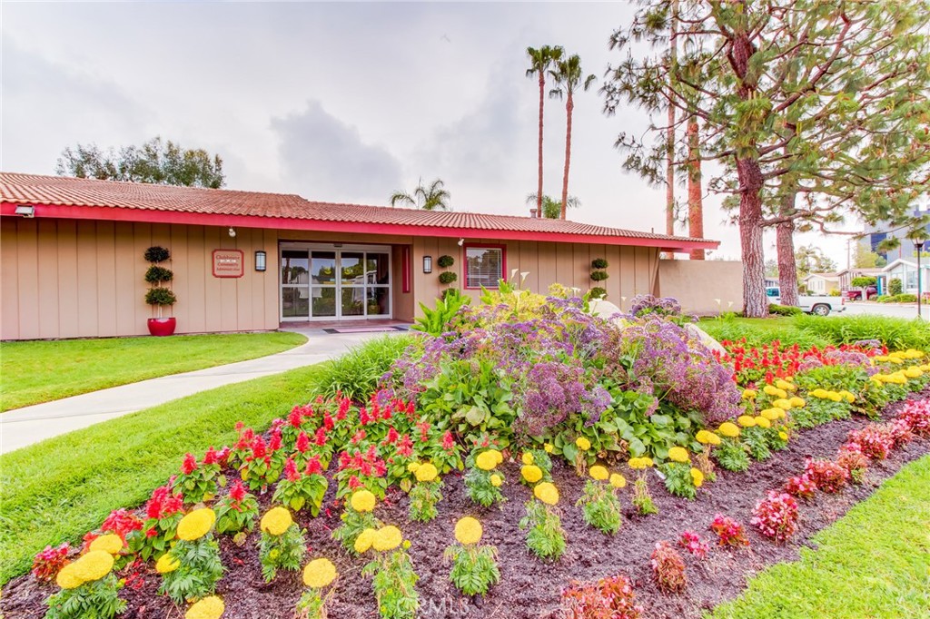 1919 W Coronet 132, Anaheim CA 92801 - photo 56