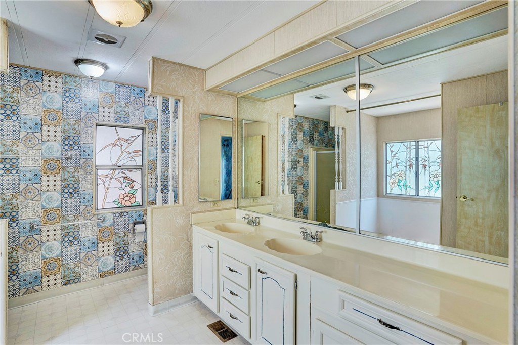 1919 W Coronet Avenue 75, Anaheim CA 92801 - photo 24