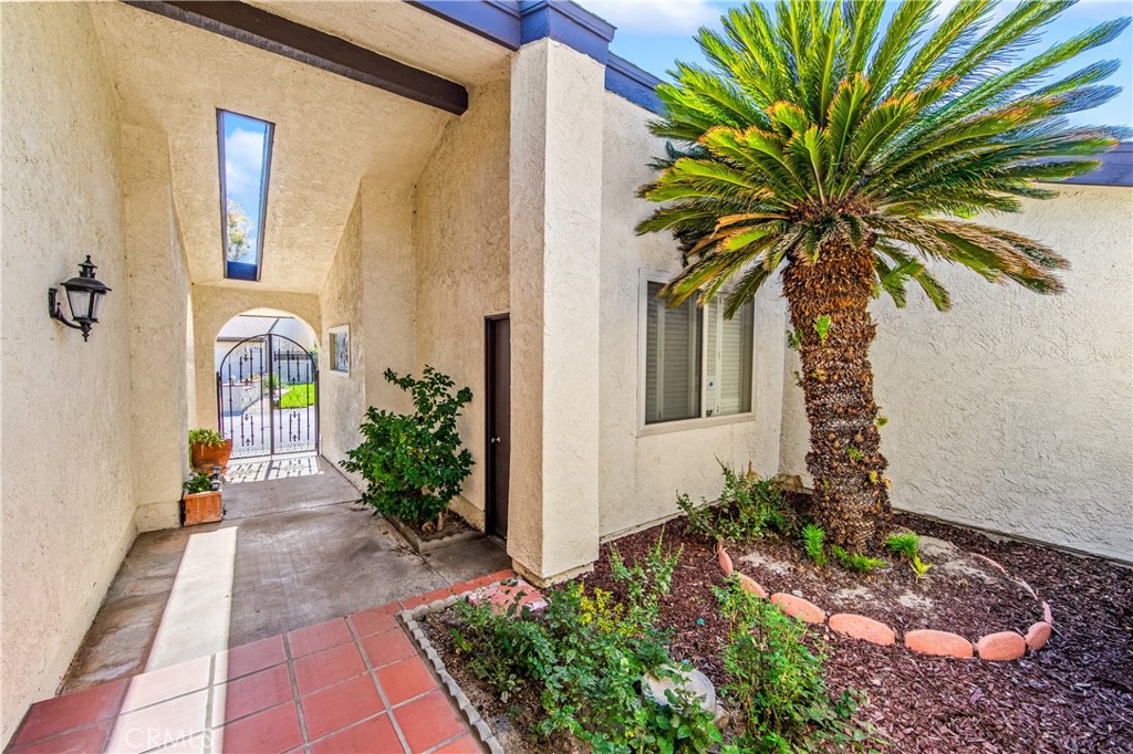 1986 W Bayshore, Anaheim CA 92801 - photo 3