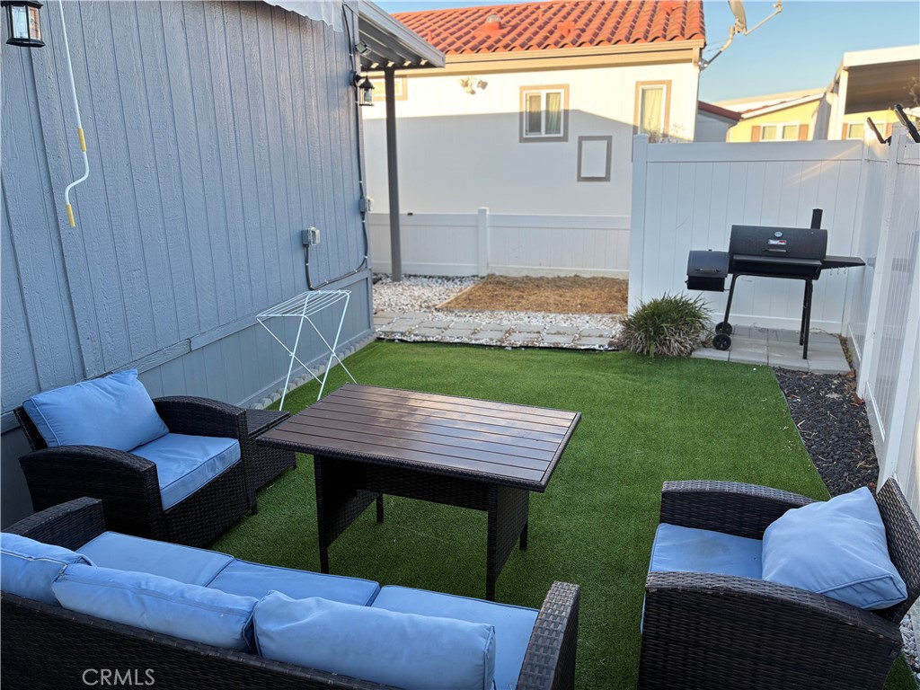 2 Palm, Anaheim CA 92801 - photo 6