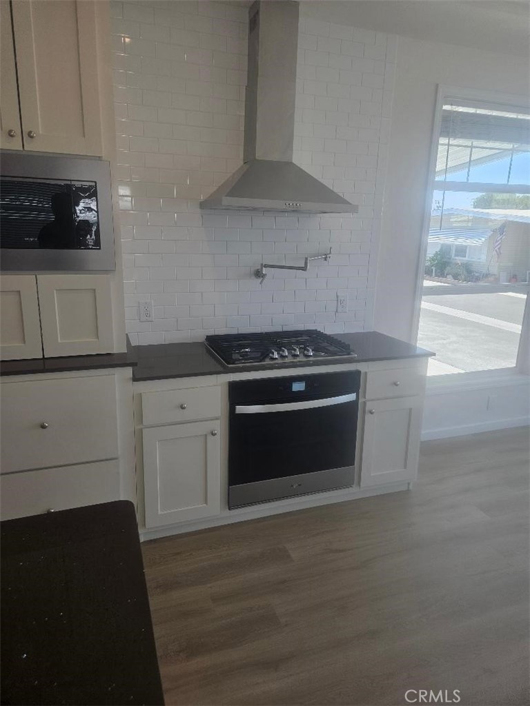 200 Grand Avenue N 55, Anaheim CA 92801 - photo 4