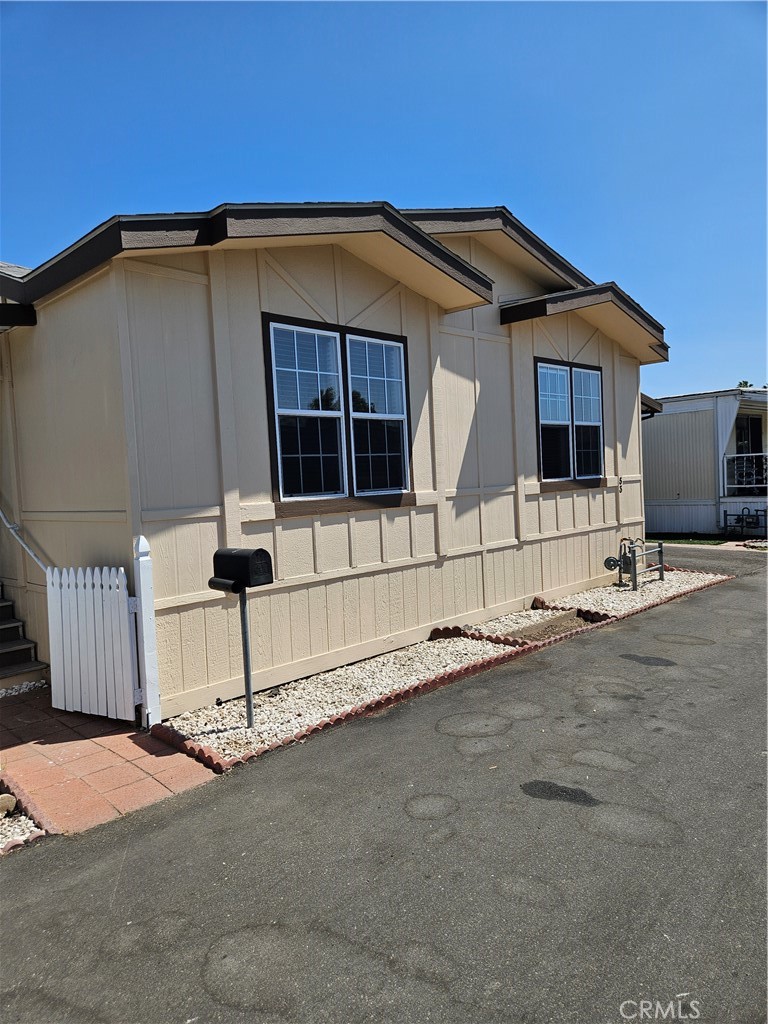 200 N grand Avenue 53, Anaheim CA 92801 - photo 2