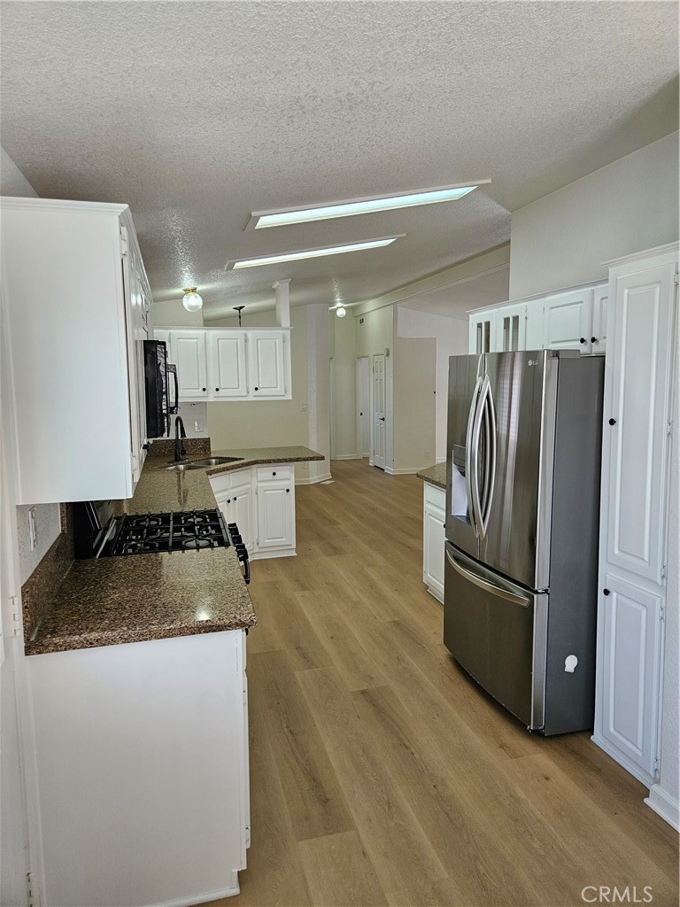 200 N grand Avenue 53, Anaheim CA 92801 - photo 3