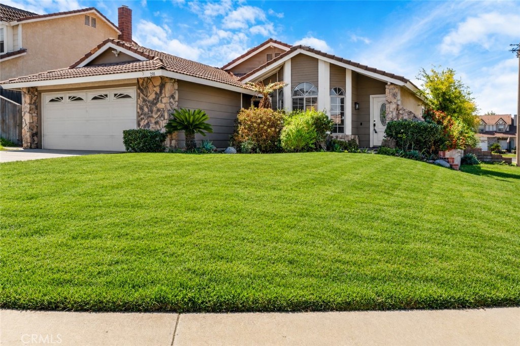 201 S Brookside Court, Anaheim CA 92808 - photo 5