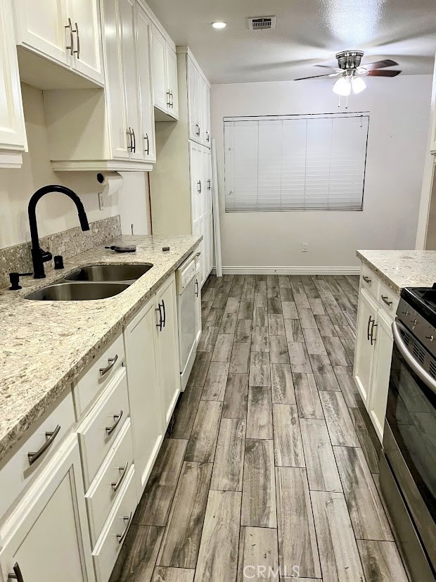 LIGHT AND BRIGHT KITCHEN - 2011 W KATELLA Avenue 31, Anaheim CA 92804 - photo 1