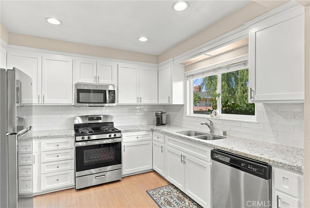 2027 W Orange, Anaheim CA 92804 - photo 5