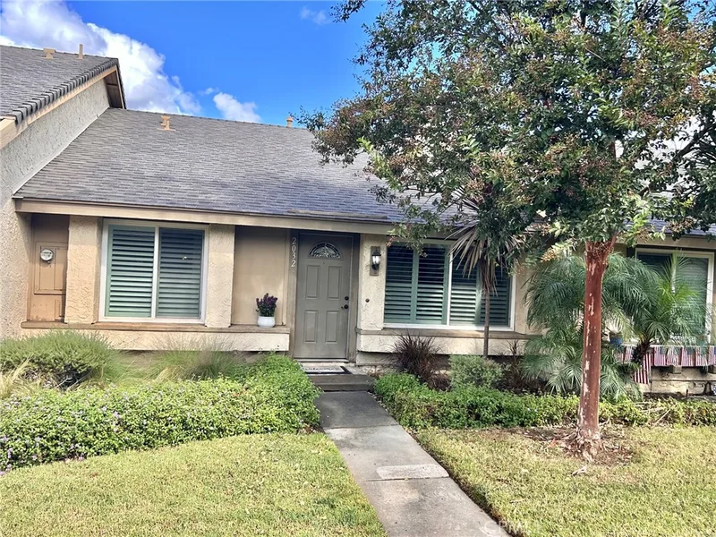 2032 E Blackwood, Anaheim