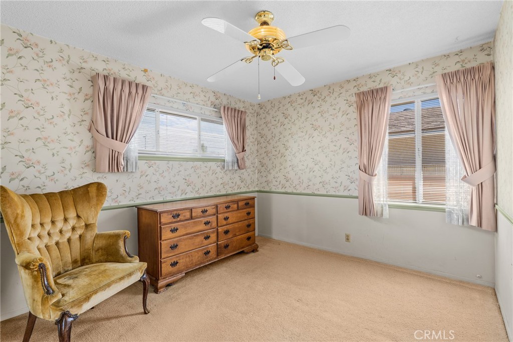 2040 W Embassy Ave, Anaheim CA 92804 - photo 20