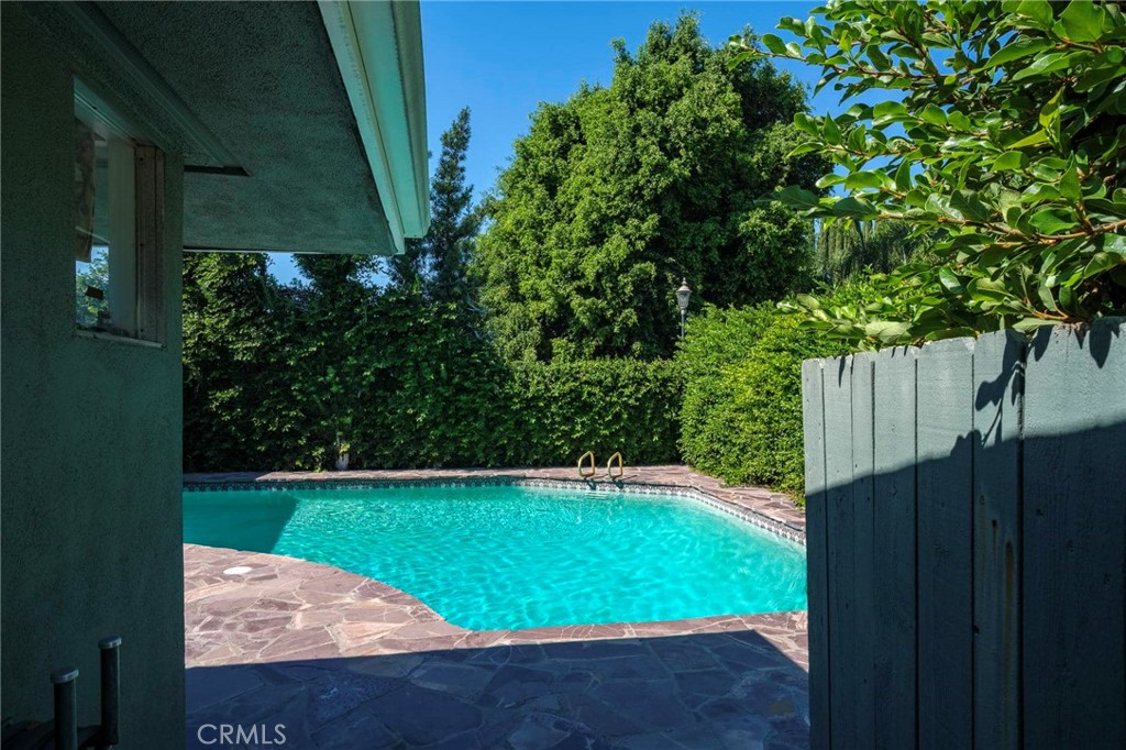 2045 S Lida, Anaheim CA 92802 - photo 6