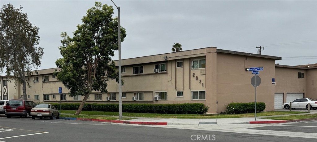 Great Opportunity in Anaheim Resort area - 2071 S Mountain View Avenue, Anaheim CA 92802 - photo 1