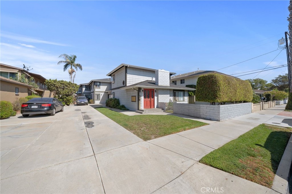208 S West 5, Anaheim CA 92805 - photo 1