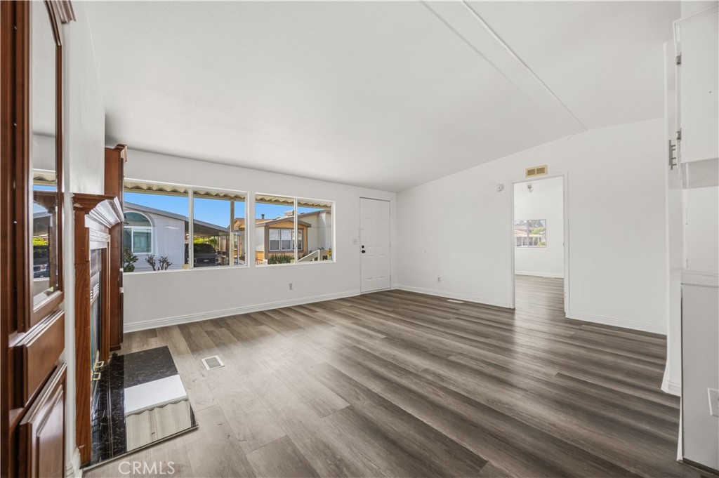 211 S Beach 119, Anaheim CA 92804 - photo 6
