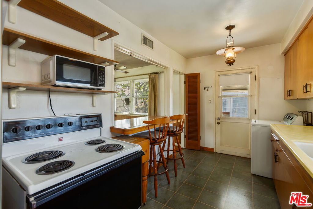 2120 E Napa Place, Anaheim CA 92806 - photo 6