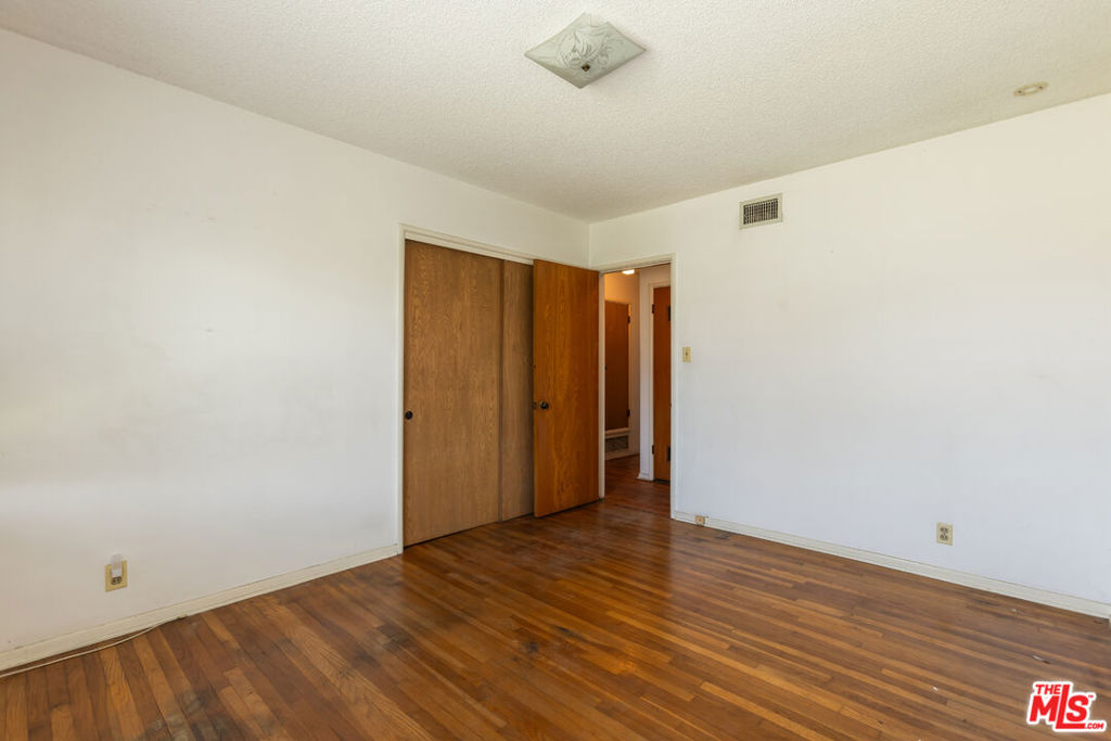 2120 E Napa Place, Anaheim CA 92806 - photo 8