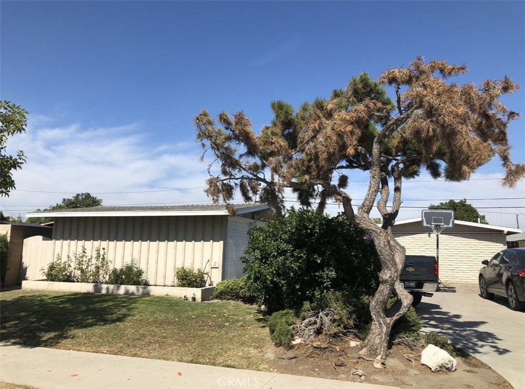 2123 W Romneya, Anaheim CA 92801 - photo 2