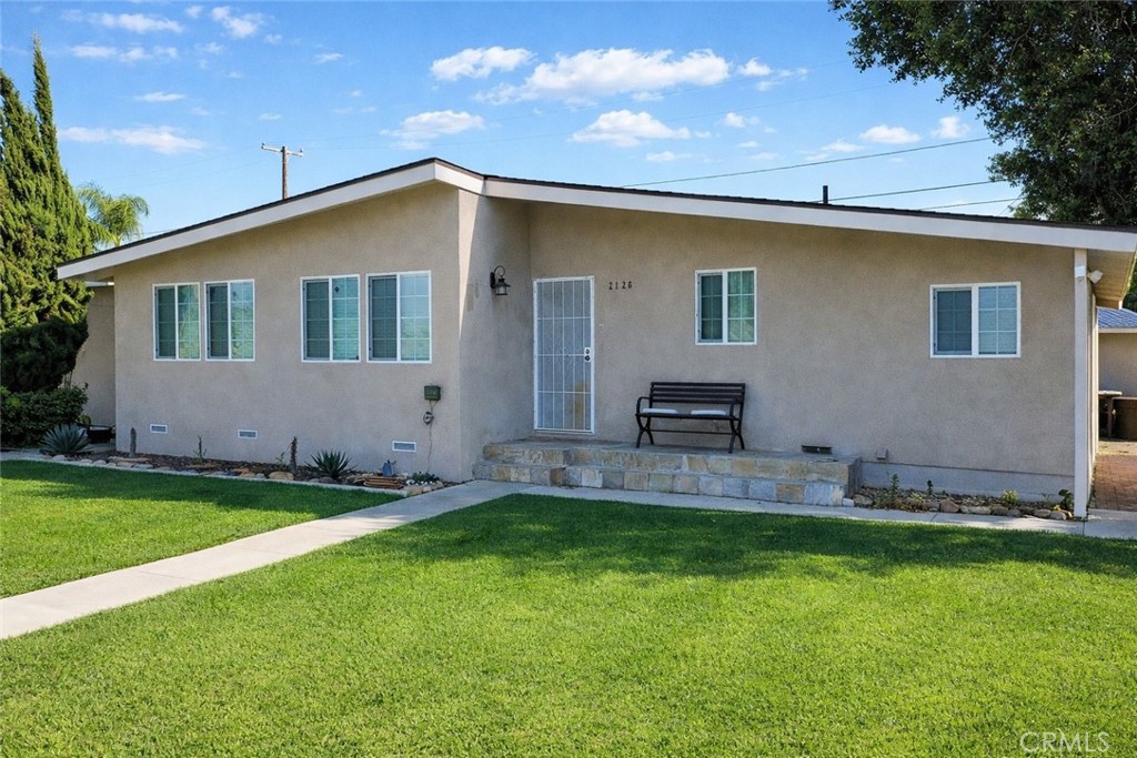 Welcome to 2126 E Center St - 2126 E Center, Anaheim CA 92806 - photo 1