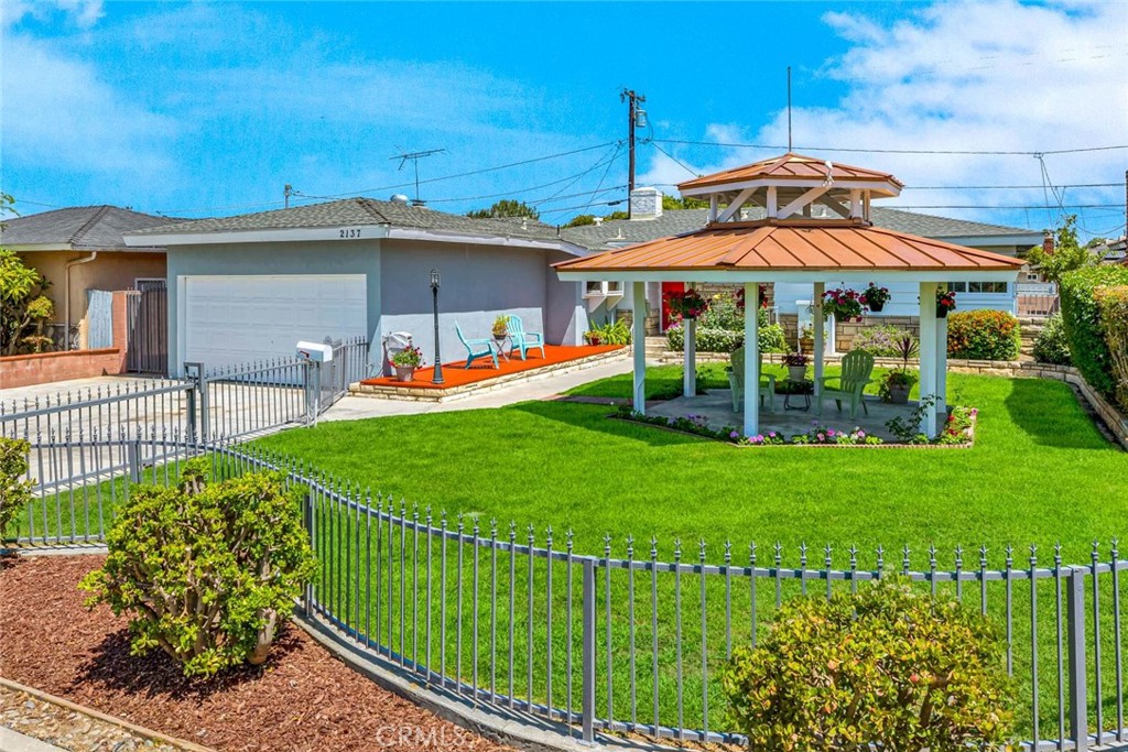 2137 W Cris Avenue W, Anaheim CA 92804 - photo 1
