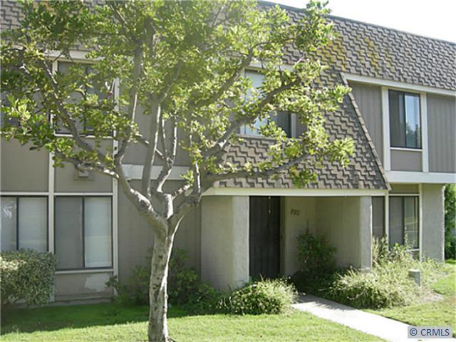 Front View from sidewalk - 2151 W YORK Circle, Anaheim CA 92804 - photo 1