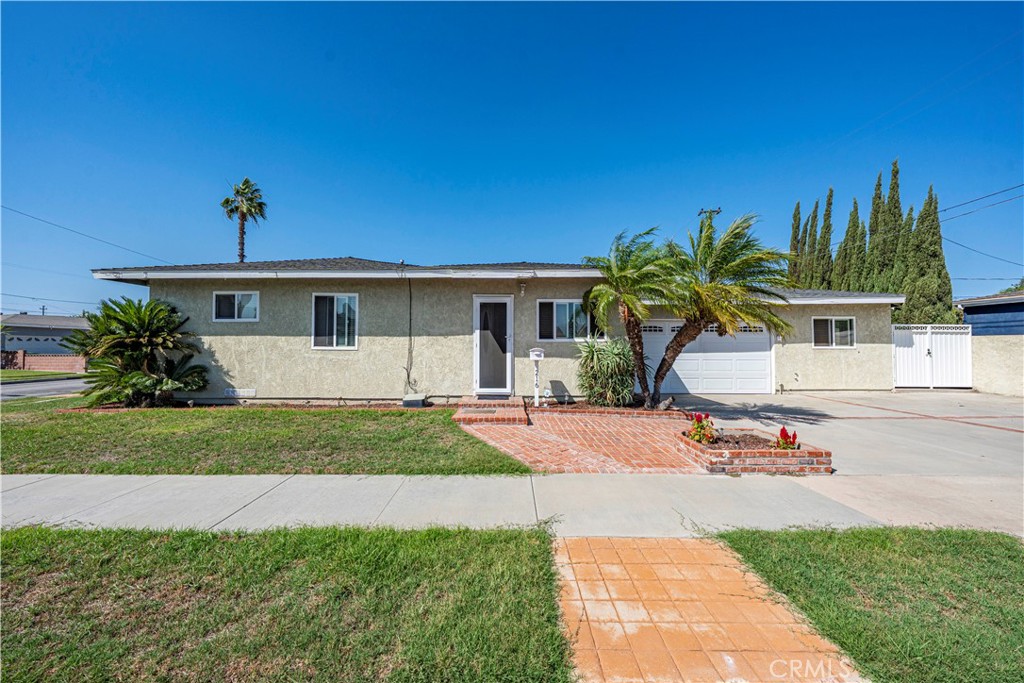 216 N Coolidge Avenue, Anaheim CA 92801 - photo 2