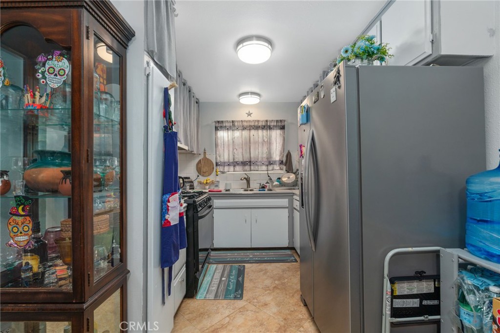 2166 W Alameda, Anaheim CA 92801 - photo 23