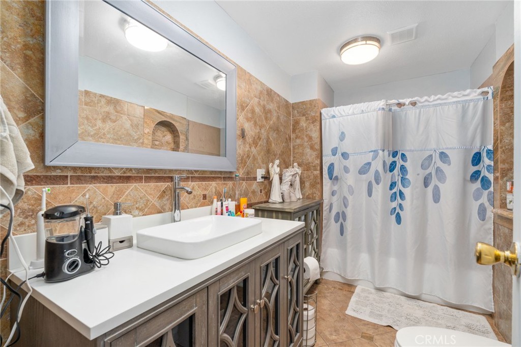 2166 W Alameda, Anaheim CA 92801 - photo 28