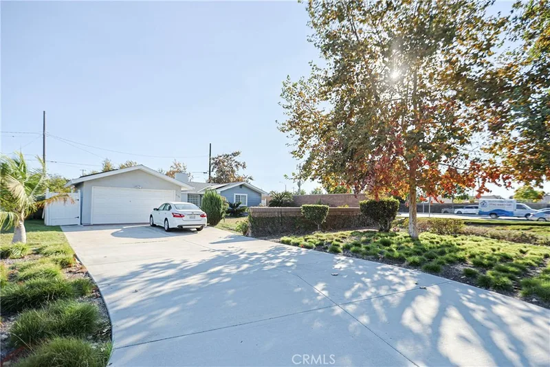 2186 W Huntington, Anaheim