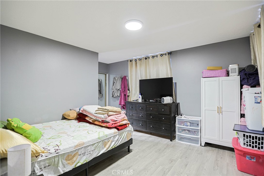 2186 W Huntington, Anaheim CA 92801 - photo 13