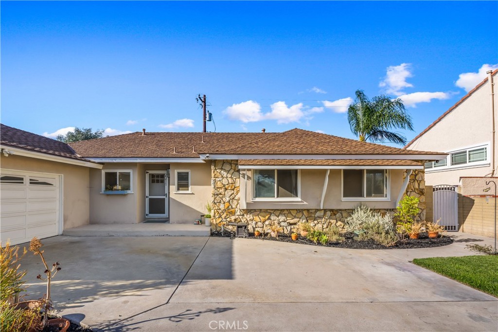 Front of Home - 2211 E Romneya Drive, Anaheim CA 92806 - photo 39
