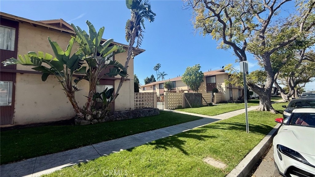 2258 W Colchester, Anaheim CA 92804 - photo 1