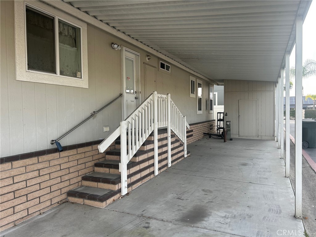 2300 Lewis Stree Street, Anaheim CA 92802 - photo 7