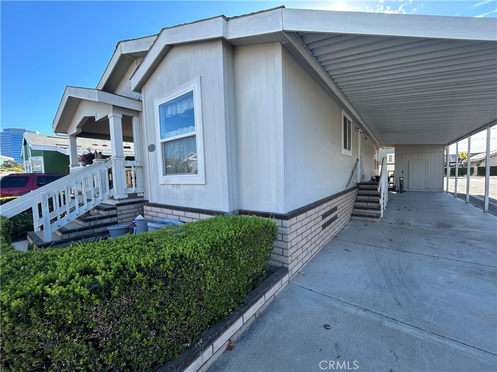 2300 Lewis Stree Street, Anaheim CA 92802 - photo 12