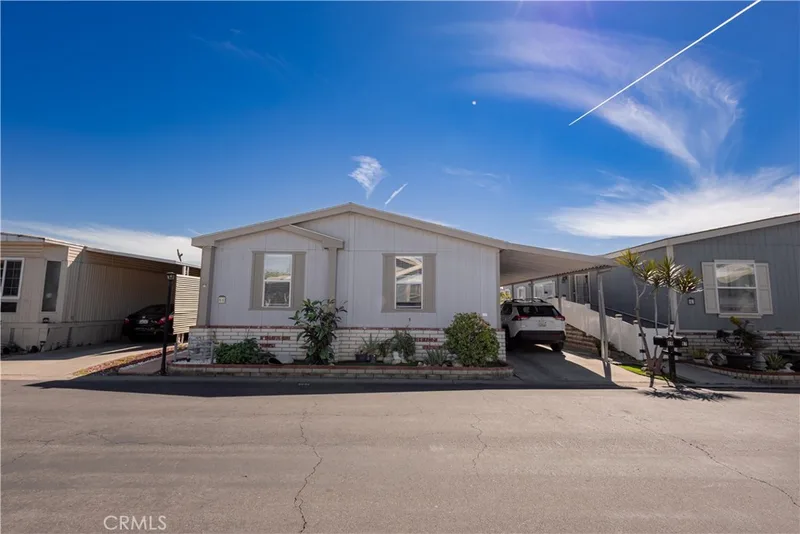 2300 S Lewis 66, Anaheim, CA 92802