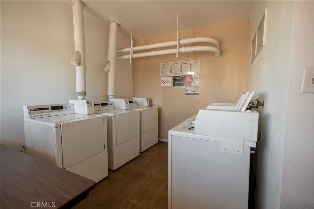 2300 S Lewis 66, Anaheim CA 92802 - photo 18