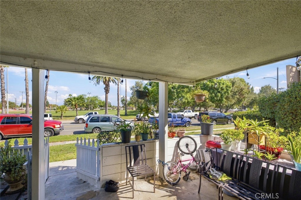 2318 W Greenacre, Anaheim CA 92801 - photo 6