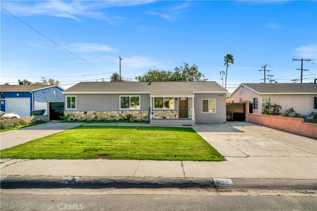 2320 W Valdina Avenue, Anaheim CA 92801 - photo 1