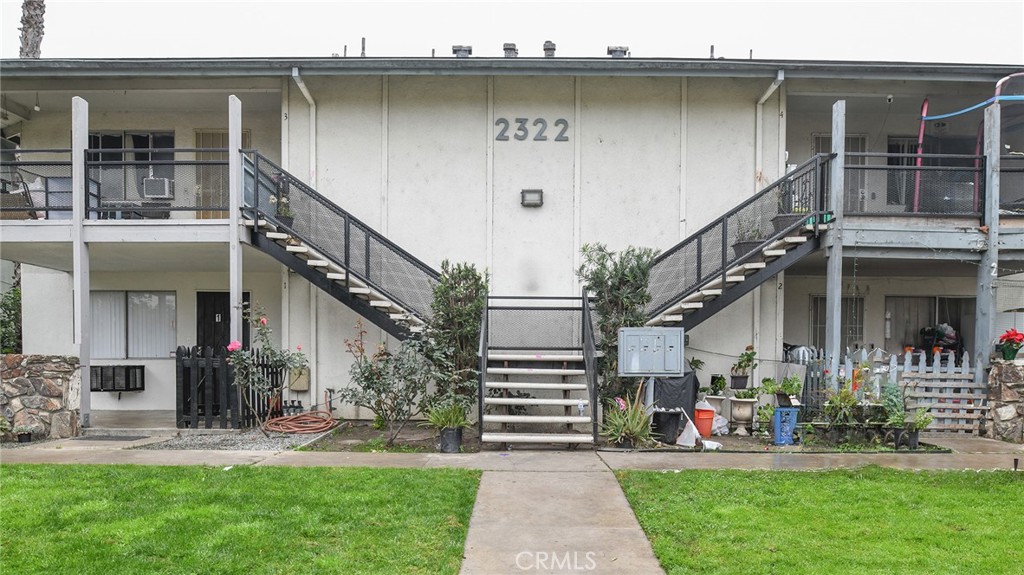 2322 W Greenacre Avenue, Anaheim CA 92801 - photo 1