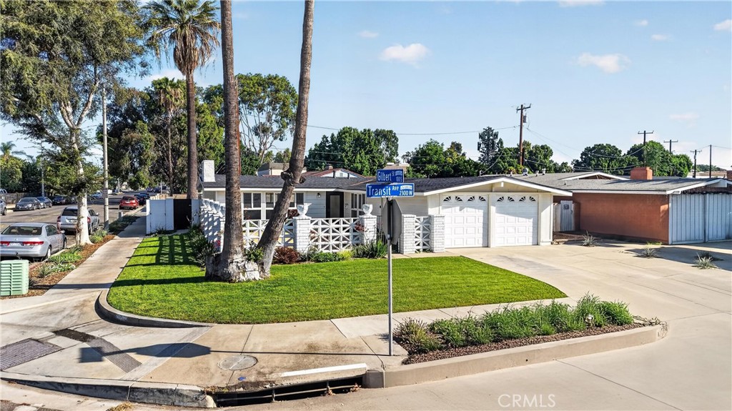 2381 W Transit, Anaheim CA 92804 - photo 5
