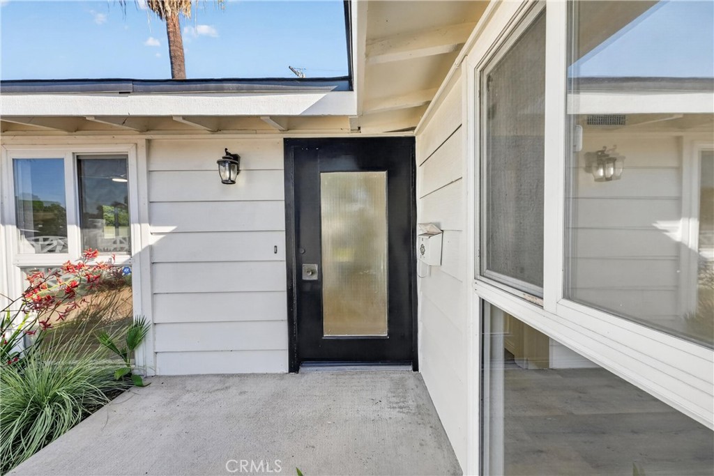 Entrance - 2381 W Transit, Anaheim CA 92804 - photo 8