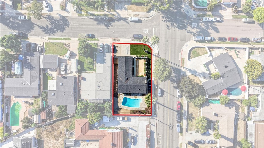 2381 W Transit, Anaheim CA 92804 - photo 37