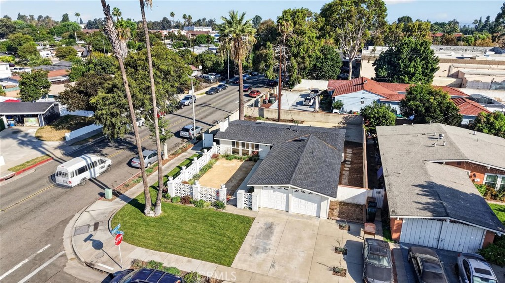 2381 W Transit, Anaheim CA 92804 - photo 43