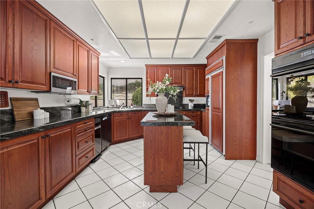 240 S Willowcreek Lane, Anaheim CA 92808 - photo 13
