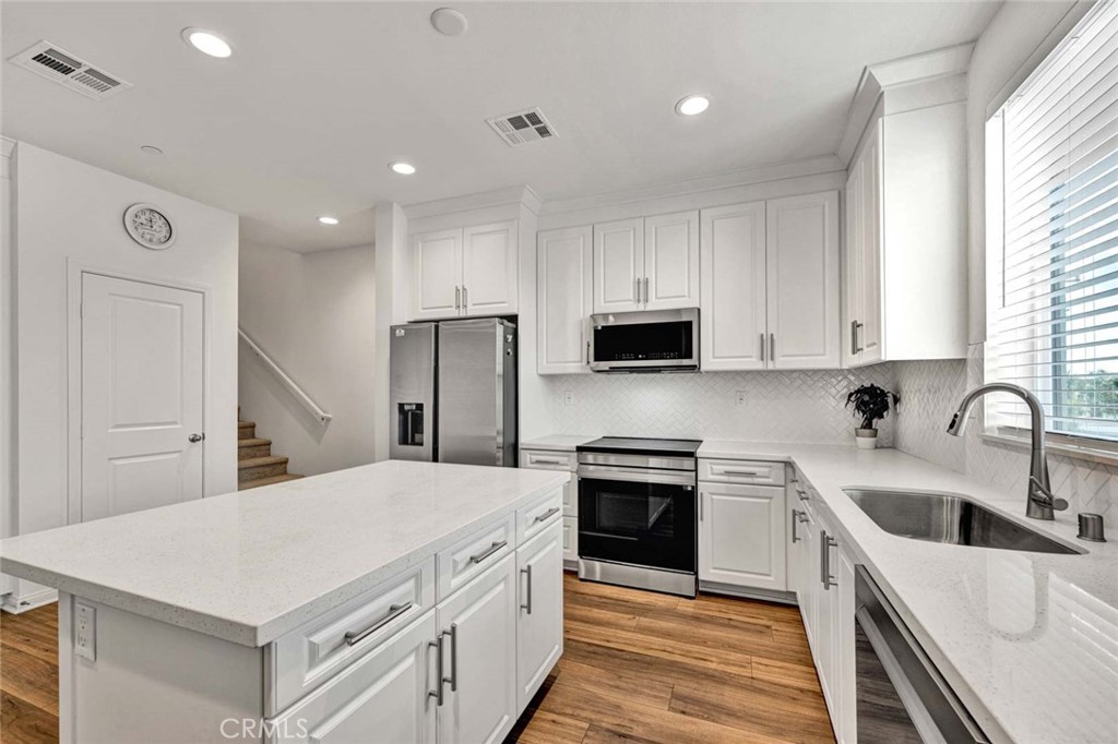 2410 E Agave Street 7, Anaheim CA 92806 - photo 1
