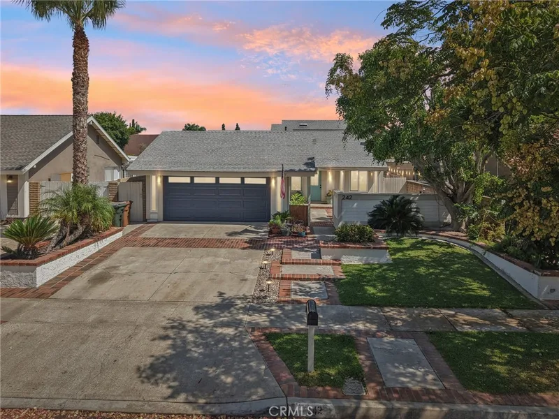 242 N Camino Arroyo, Anaheim, CA 92807