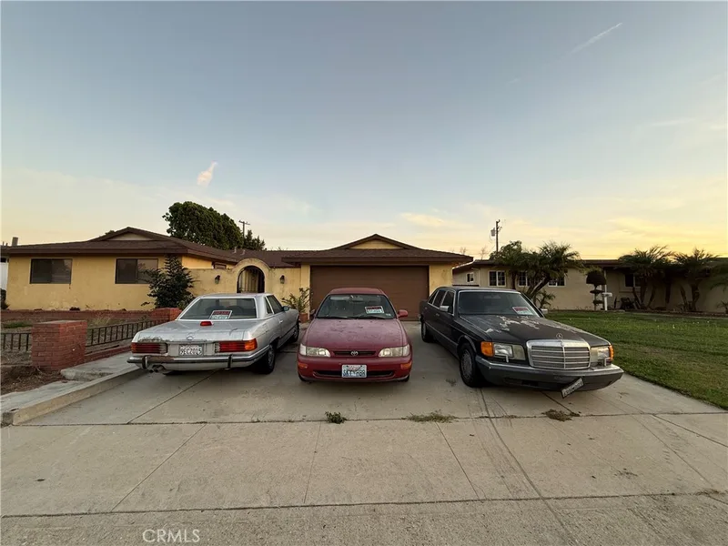 2424 W Grivey, Anaheim